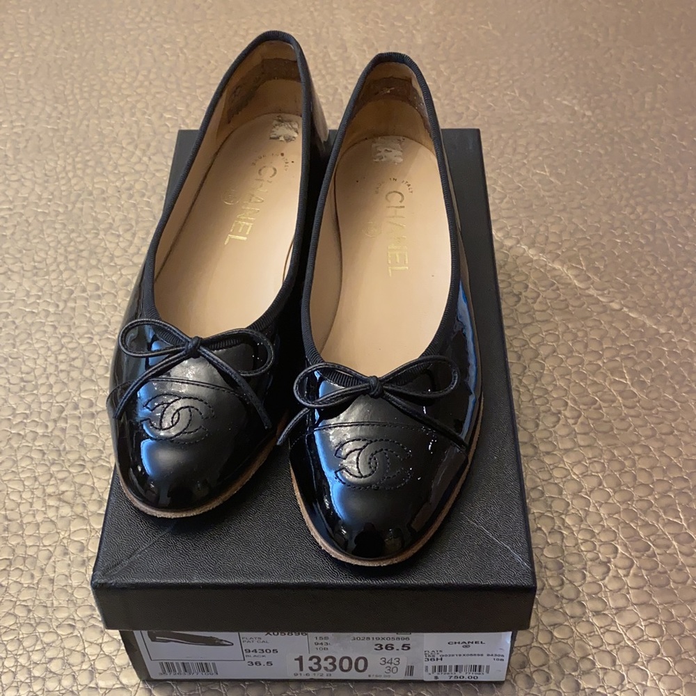 Chanel ballet flats
